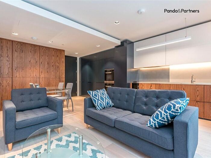 Studio To Rent In The Askew Building Bartholomew Close, London, EC1A