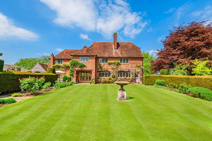 5 Bedroom Detached House For Sale In Holt End Lane, Bentworth, Alton, Hampshire, GU34