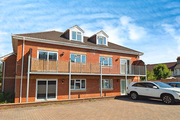 1 Bedroom Flat To Rent In Duncan Hood Court A, Harrison Road, SO17