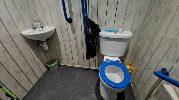 2 Bedroom Terraced House To Rent In Spring Gardend, Salford, M6