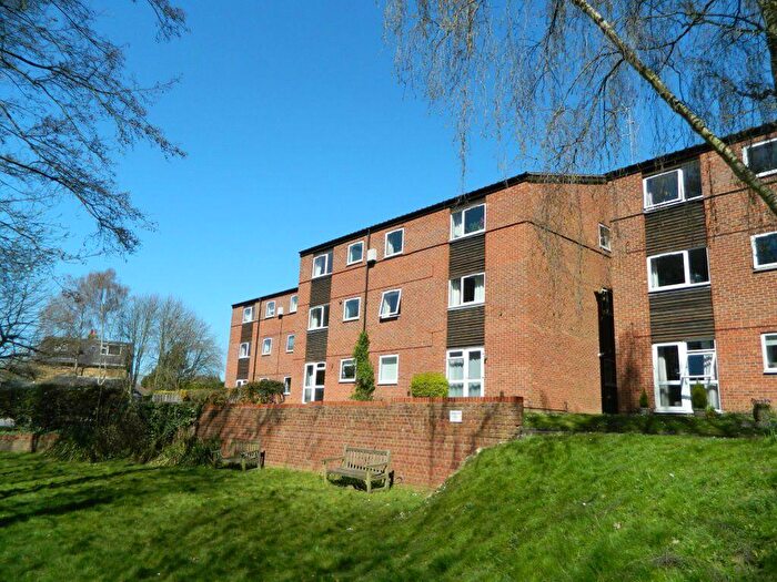 1 Bedroom Apartment To Rent In Arran Court, Horsham, RH12