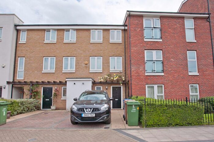 4 Bedroom Terraced House To Rent In Burcher Gale Grove, London, SE15