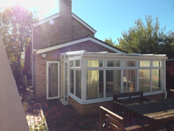 4 Bedroom Apartment To Rent In Wilstead, MK45