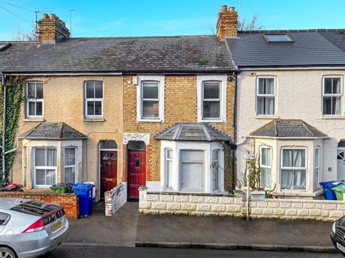 2 Bedroom Flat To Rent In East Avenue, Oxford, OX4