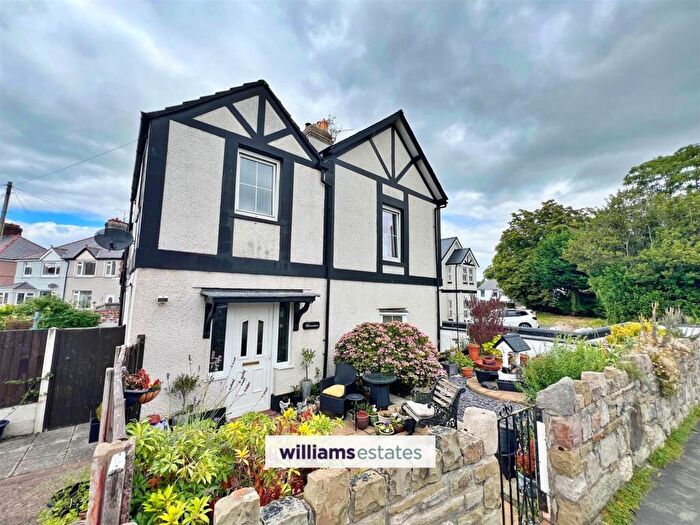 3 Bedroom House For Sale In Heol Esgob, St. Asaph, LL17