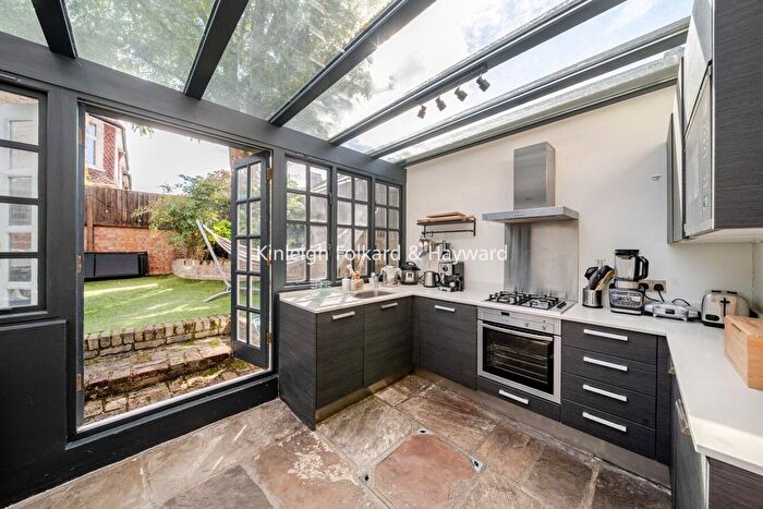 3 Bedroom Semi Detached House To Rent In Durand Gardens, London, SW9