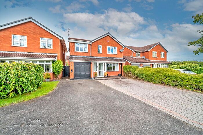 4 Bedroom Detached House For Sale In Baneberry Drive, Featherstone, Wolverhampton, WV10