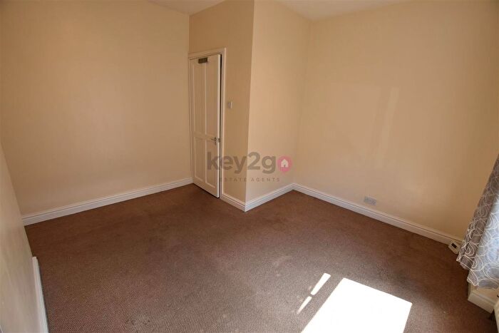 1 Bedroom Flat To Rent In Cadman Street, Mosborough, S20