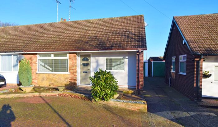 2 Bedroom Semi-Detached Bungalow For Sale In Woodland Avenue, Hutton, Brentwood, CM13