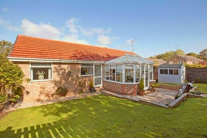 3 Bedroom Detached Bungalow To Rent In Mulberry Avenue, Adel, Leeds, LS16