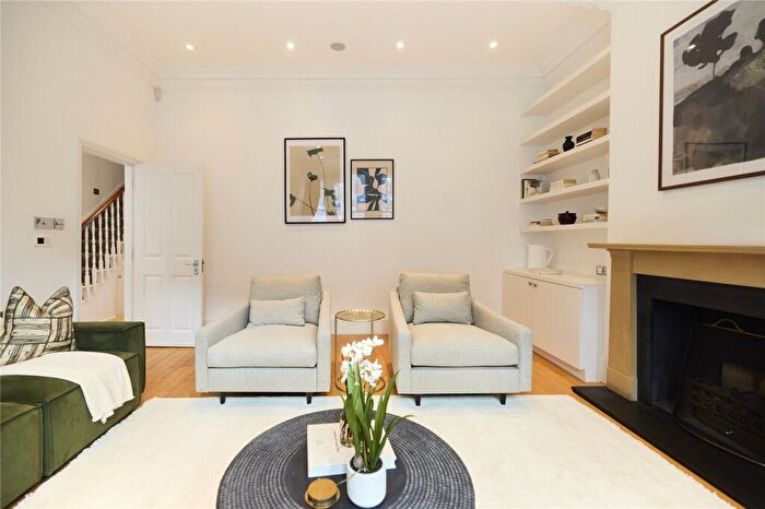 5 Bedroom Semi-Detached House For Sale In Rudall Crescent, London, NW3