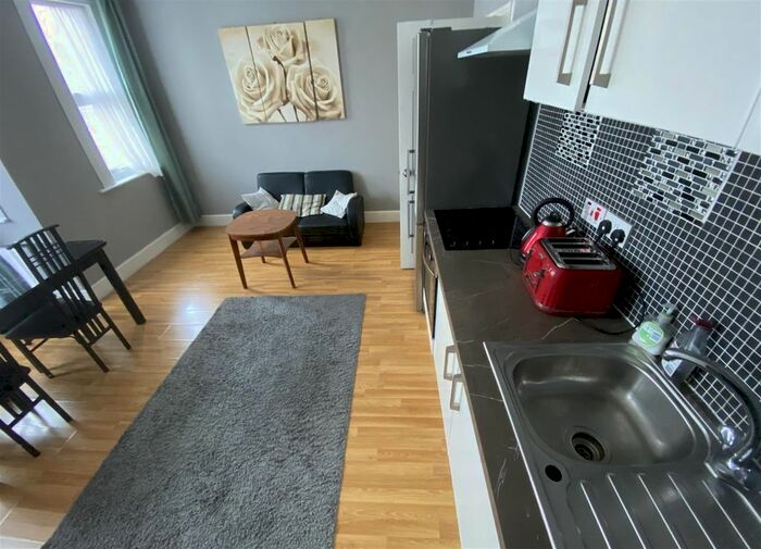 2 Bedroom Flat To Rent In Harlesden Road, London, NW10