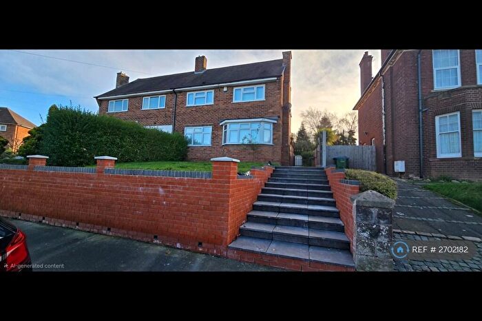 3 Bedroom Semi Detached House To Rent In Brandhall Road, Oldbury, B68