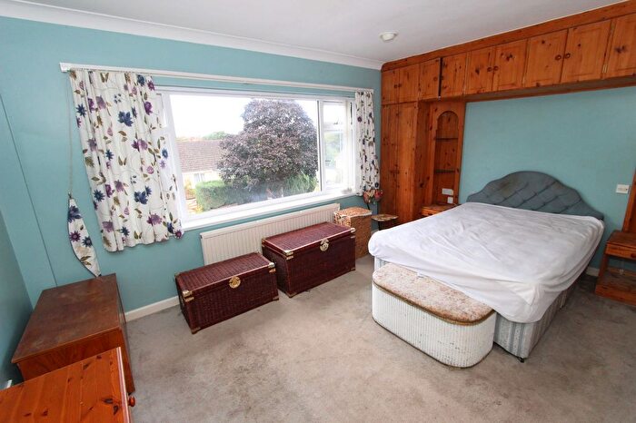 5 Bedroom Detached House For Sale In Grange Avenue, Goodrington, Paignton, Devon, TQ4