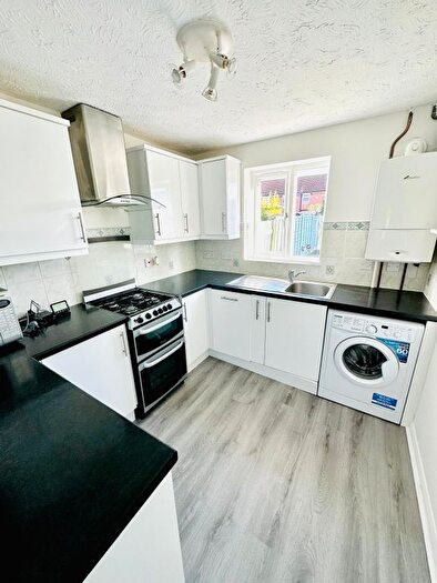 3 Bedroom Terraced House To Rent In Groveherst Road, Dartford, DA1