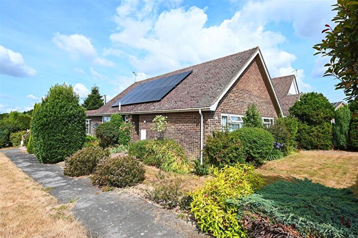 2 Bedroom Bungalow For Sale In Downs View, Ninfield, Battle, TN33