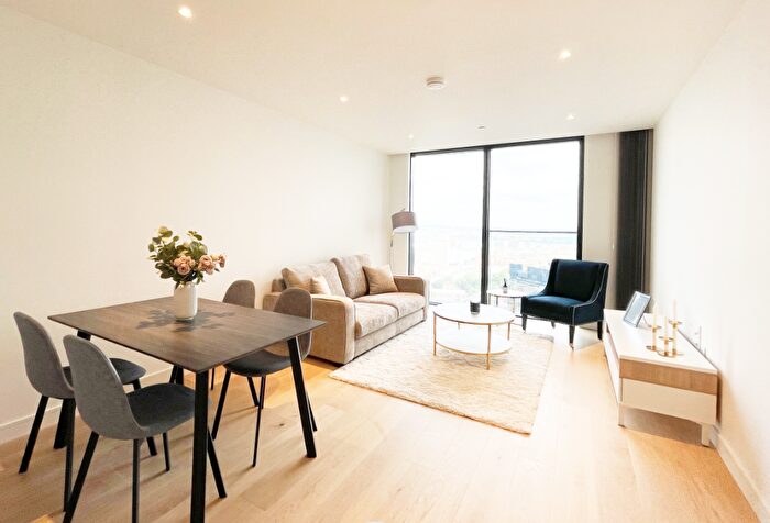 1 Bedroom Apartment To Rent In Marsh Wall, London, E14