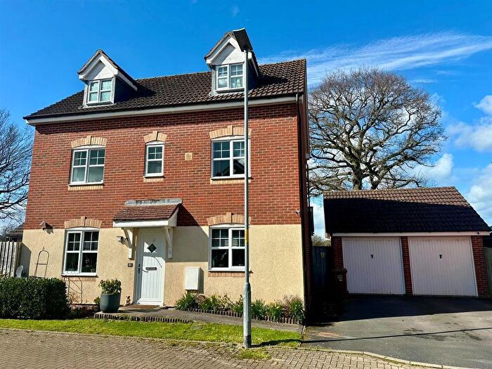 4 Bedroom Detached House For Sale In Bredon Drive, Kings Acre, Hereford, HR4