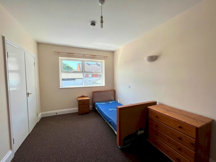 1 Bedroom Flat To Rent In Berrow Road, Burnham-On-Sea, TA8