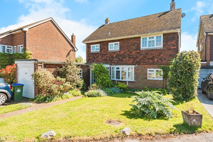 4 Bedroom Detached House For Sale In Court Farm Close, Piddinghoe, Newhaven, BN9