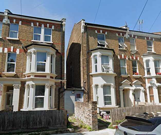 Studio To Rent In Ashmore Road, London, W9