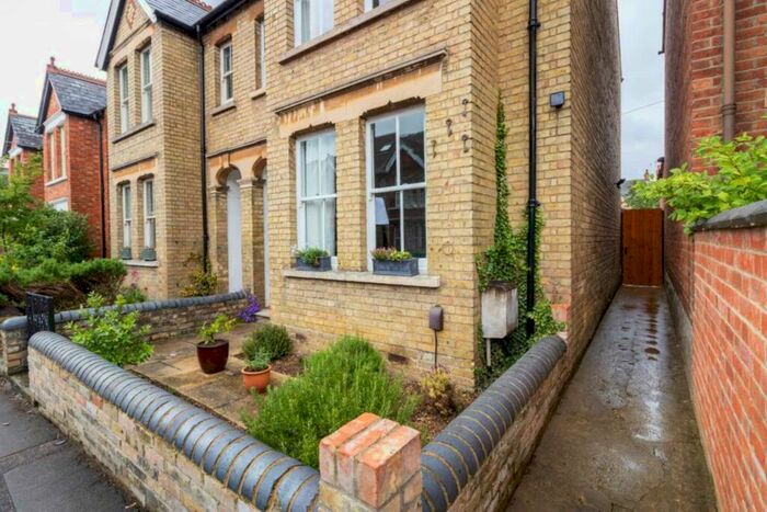 6 Bedroom House To Rent In Argyle Street, Oxford **Student Property **, OX4