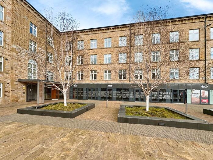 1 Bedroom Flat For Sale In The Cotton Mill, Skipton, BD23