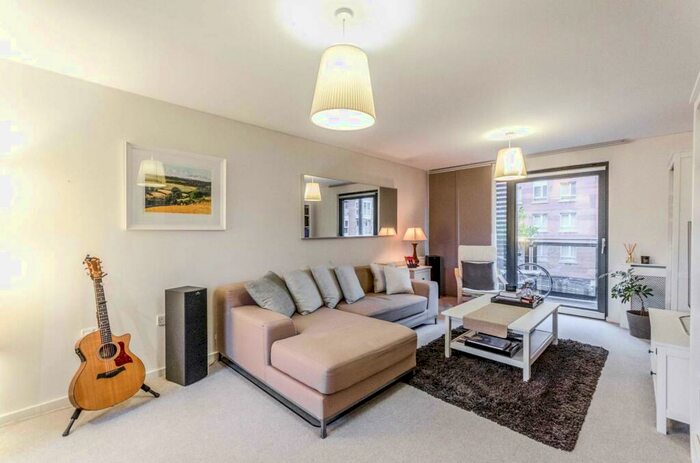 2 Bedroom Flat To Rent In Hornsey Street, Holloway, London, N7