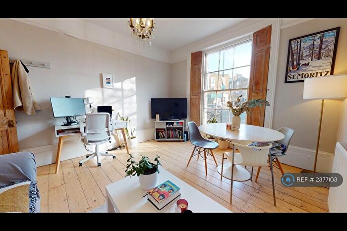 1 Bedroom Flat To Rent In Offord Road, London, N1