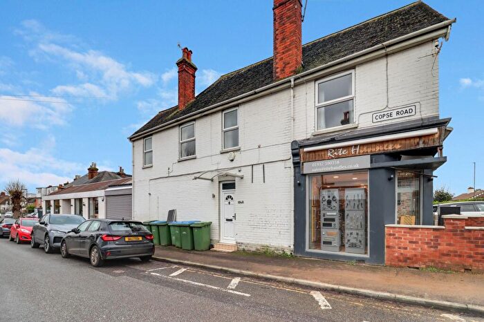 4 Bedroom House To Rent In Portsmouth Road, Cobham, KT11