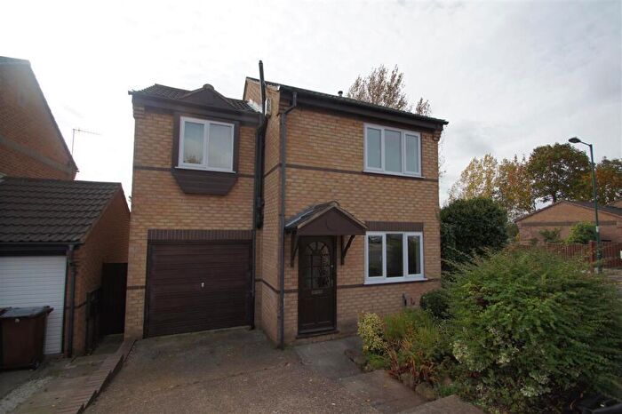 3 Bedroom Detached House To Rent In Britannia Avenue, NG6