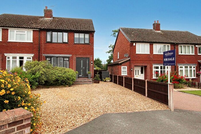 3 Bedroom Semi-Detached House For Sale In New Brighton Road, Sychdyn, CH7