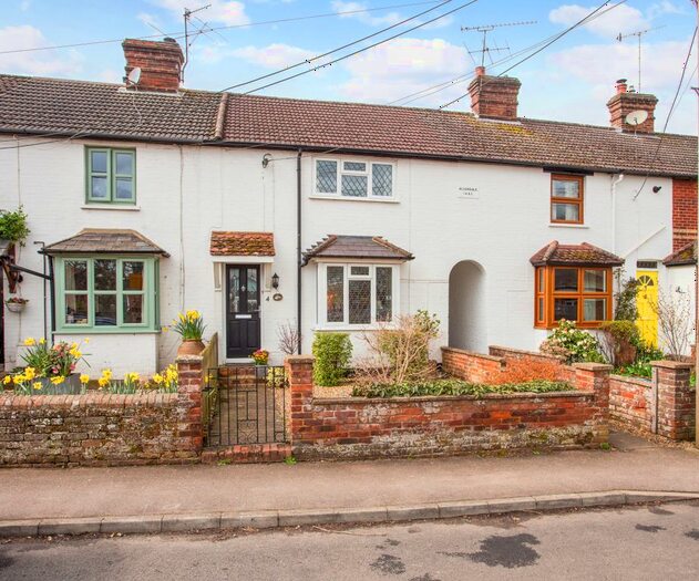 2 Bedroom Terraced House For Sale In Thursley Road, Elstead, GU8