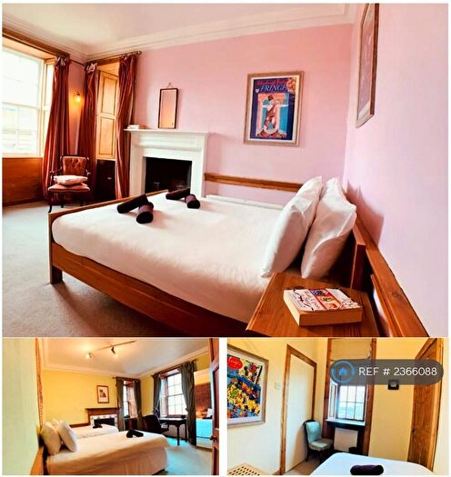 2 Bedroom Flat To Rent In Calton Hill, Edinburgh, EH1