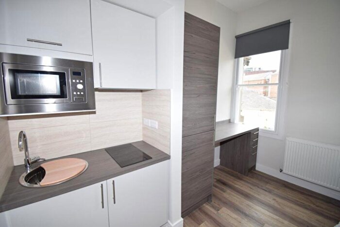 1 Bedroom Property To Rent In Sadler Gate, DE1