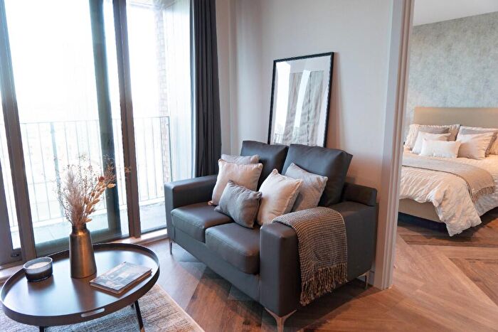 2 Bedroom Apartment To Rent In Apartment, Ancoats Gardens, Bendix Street, Manchester, Greater Manchester, M4