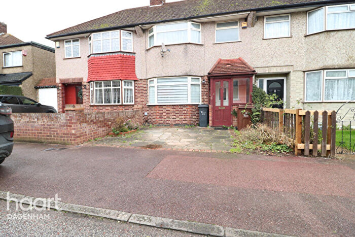 3 Bedroom Terraced House For Sale In Marston Avenue, Dagenham, RM10