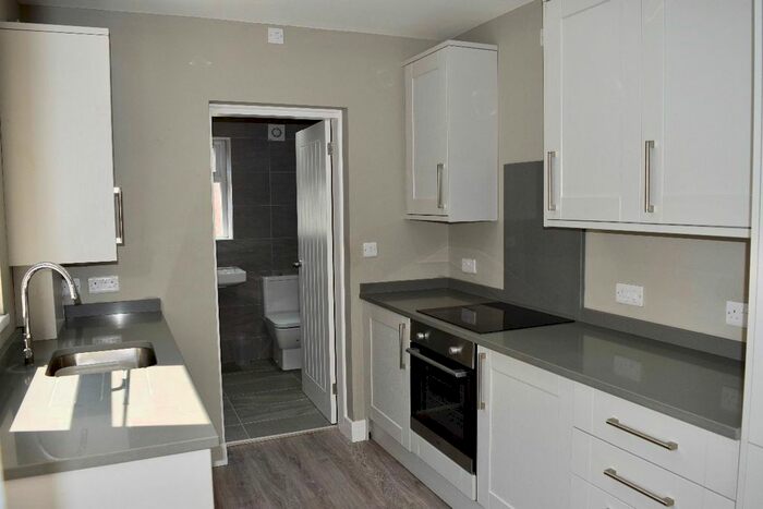 1 Bedroom Flat To Rent In Hawksley Avenue, Sheffield S6