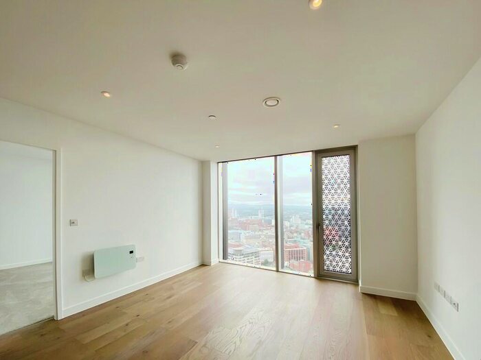 1 Bedroom Apartment To Rent In Viadux, Manchester, M1
