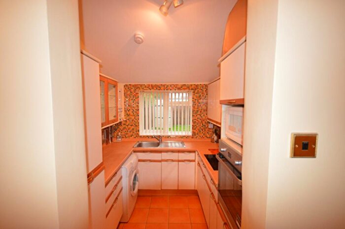 3 Bedroom End Of Terrace House To Rent In Glenfarg Road Catford, SE6