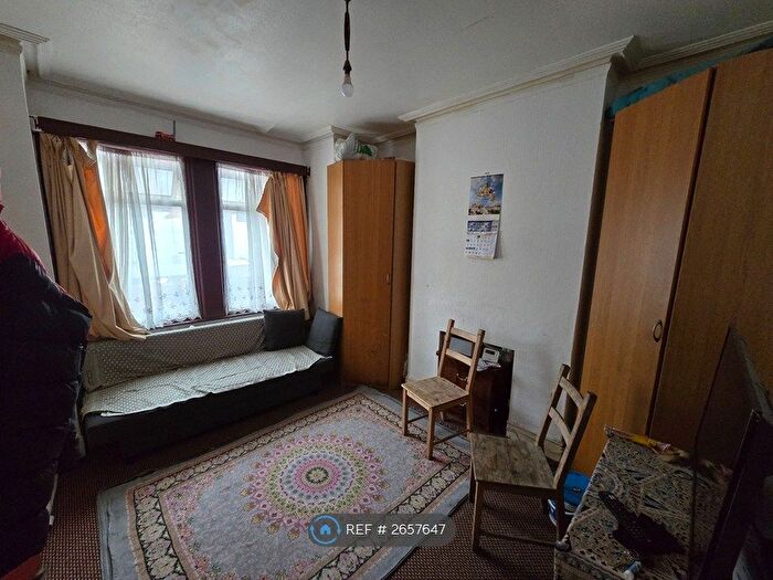 4 Bedroom Terraced House To Rent In Southall, Southall, UB1