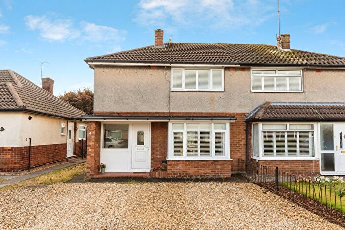 3 Bedroom Semi Detached House For Sale In Whitby Avenue, Chester, CH2