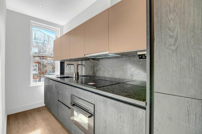 1 Bedroom Flat To Rent In Rita Road, Vauxhall, SW8