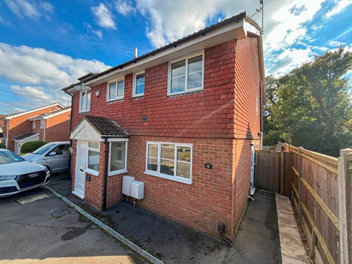 2 Bedroom Semi-Detached House To Rent In Heacham Close, Lower Earley, Reading, Berkshire, RG6