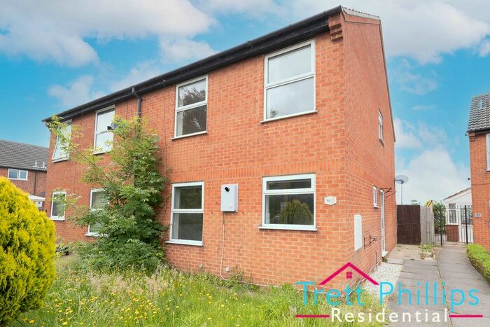 4 Bedroom Semi-Detached House To Rent In Calthorpe Close, Stalham, Norwich, Norfolk, NR12