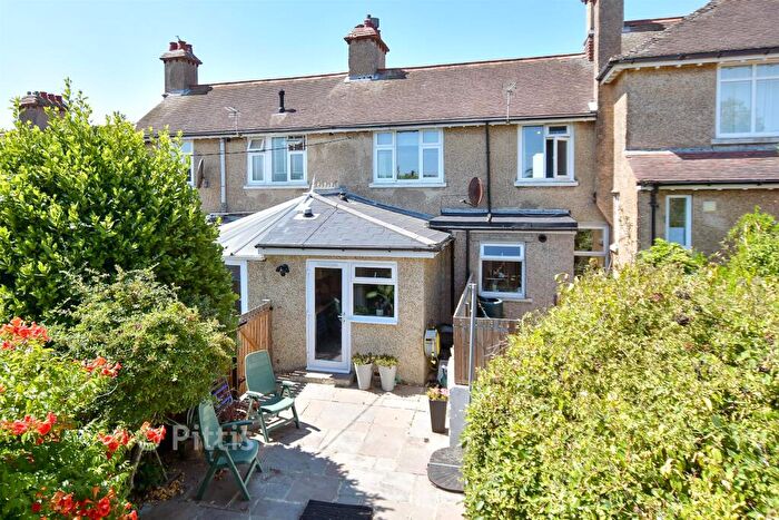 2 Bedroom Terraced House For Sale In Lanes End, Totland Bay, Isle Of Wight, PO39