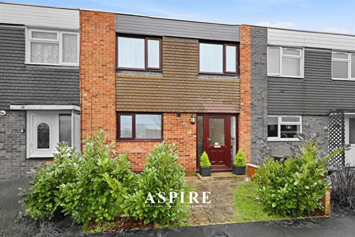 3 Bedroom Terraced House For Sale In Caroline's Close, SS2