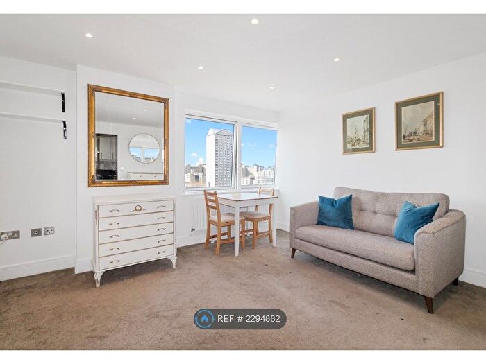 1 Bedroom Flat To Rent In Gainsborough House, London, E14