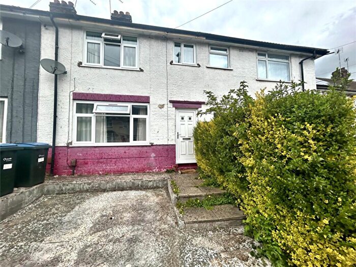 3 Bedroom Terraced House For Sale In Gayer Street, Coventry, West Midlands, CV6
