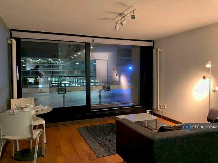 1 Bedroom Flat To Rent In St. Pauls Crescent, London, NW1